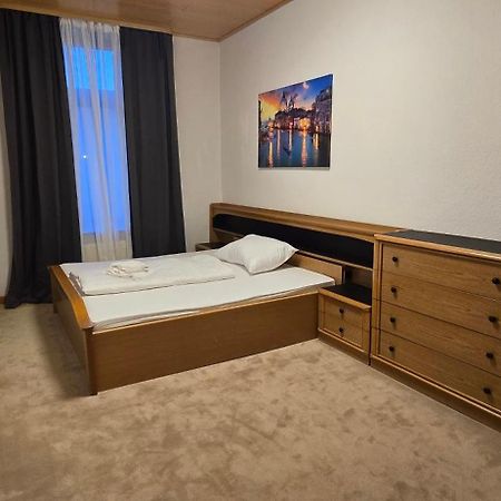 Hotel Zum Deutschen Eck Велберт Екстериор снимка